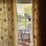 Sunny Apartment