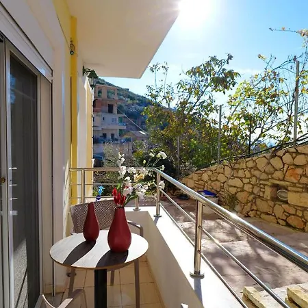 Sunny * Sarandë