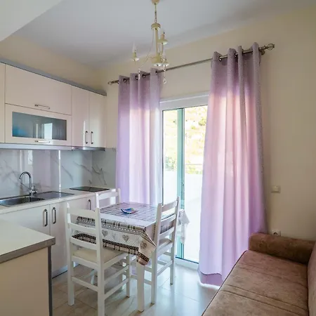 Apartman Sunny Saranda