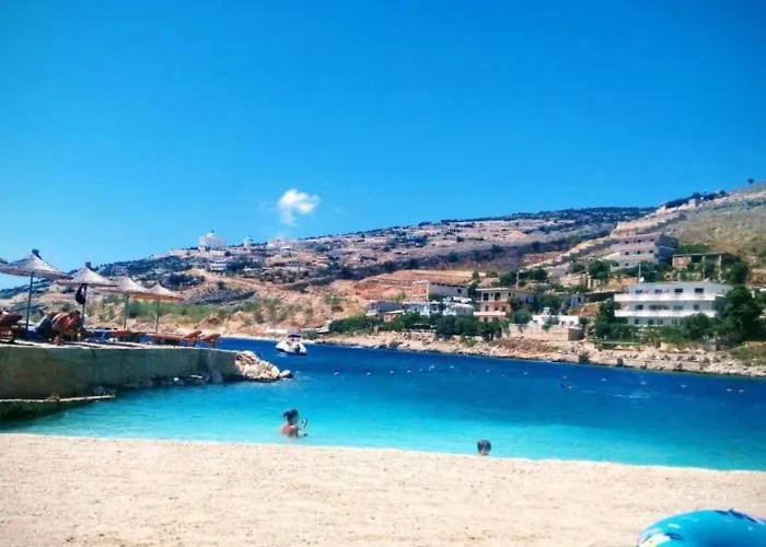 Sunny Sarandë