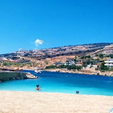 Sunny Saranda